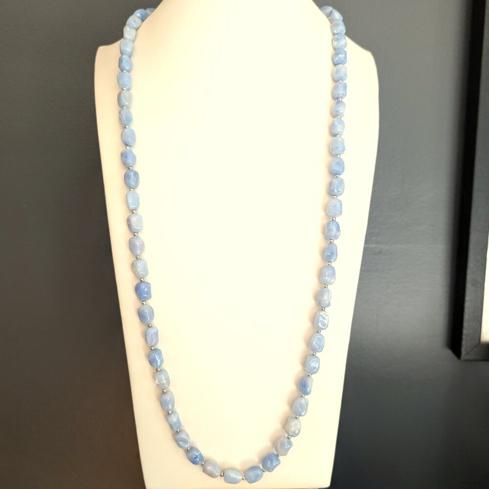 Vintage faux stone beaded single strand necklace